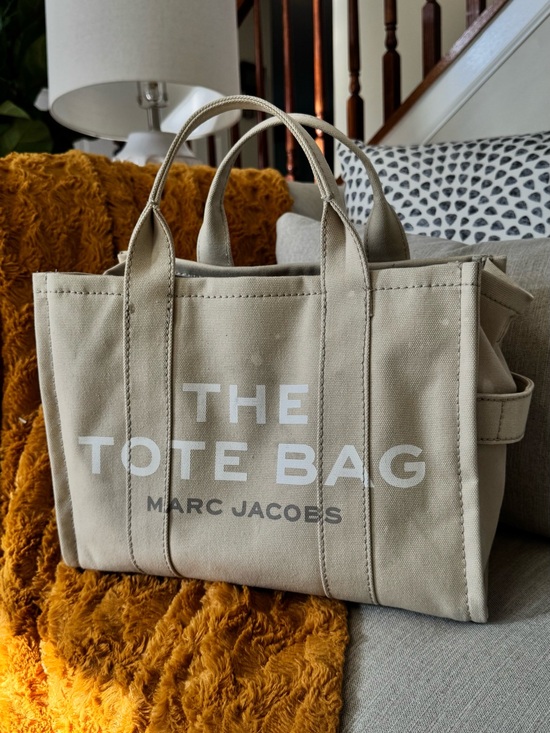 Marc Jacobs Handbags - Tote Bag Identification
